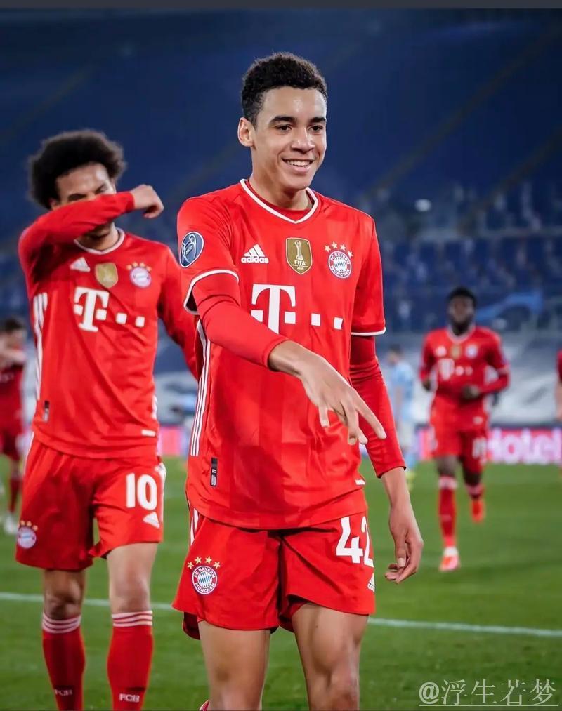 拜仁新援塔社媒:自豪加入球队,坚定支持穆西亚拉 拜仁新援塔社媒:自豪加入球队,坚定支持穆西亚拉