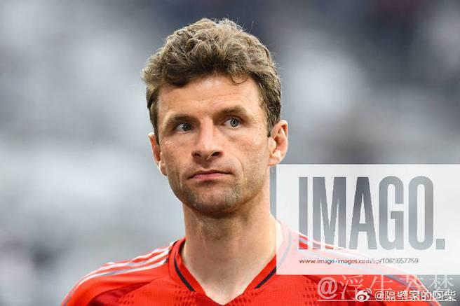 第32轮:拜仁慕尼黑3-3莱比锡 精彩回顾 第32轮:拜仁慕尼黑3-3莱比锡 精彩回顾